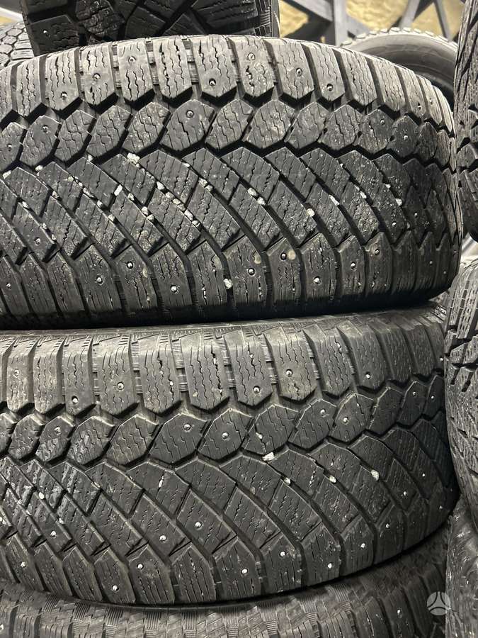 Gislaved, winter 235/55 R17