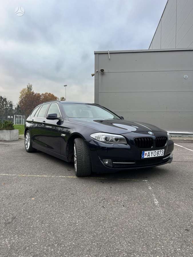 BMW 525