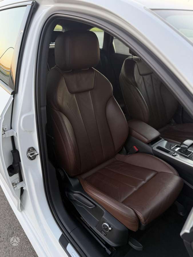 Audi A4, 2.0 l., Универсал