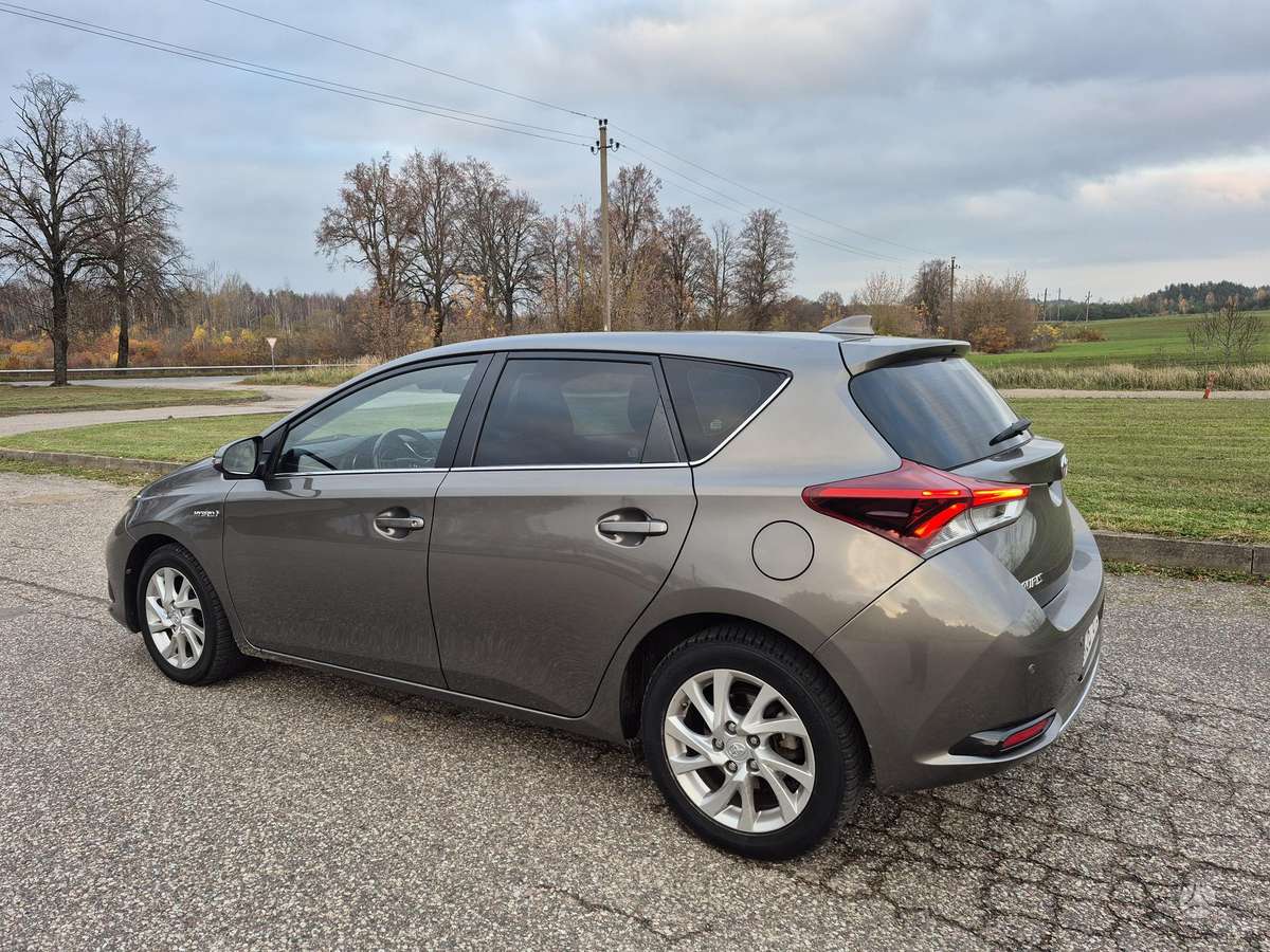 Toyota Auris