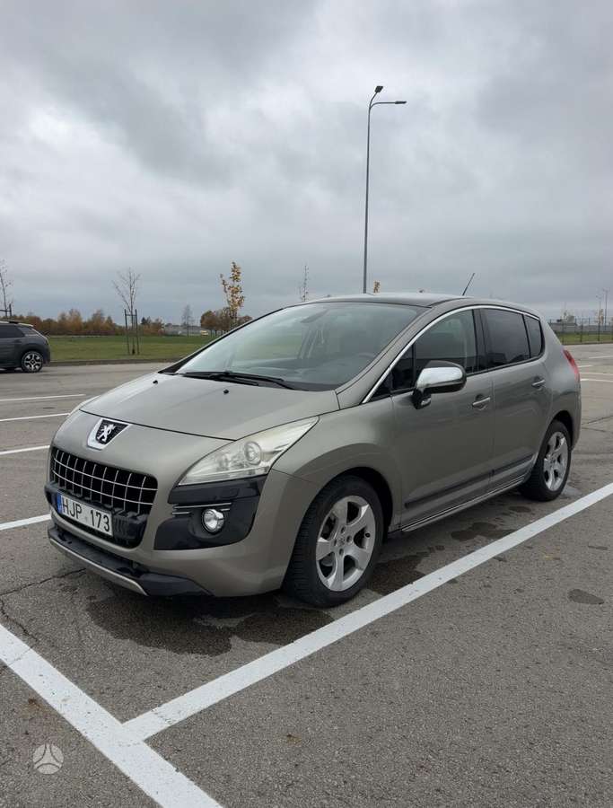 Peugeot 3008 2010 — photo 5