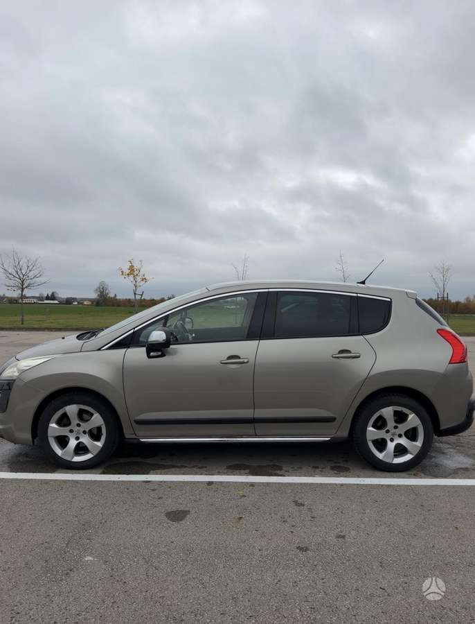 Peugeot 3008 2010 — photo 6