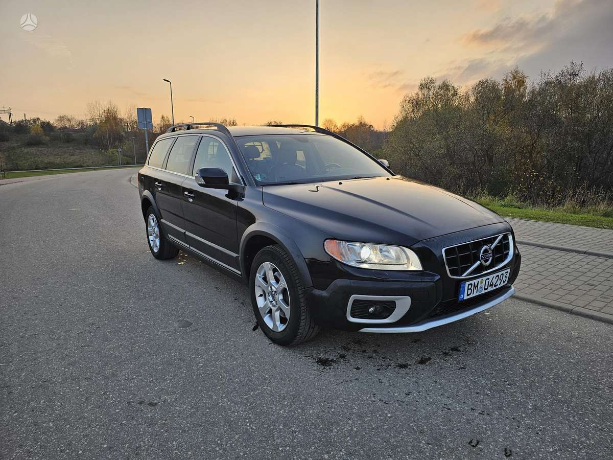 Volvo XC70, 2.0 l., Универсал
