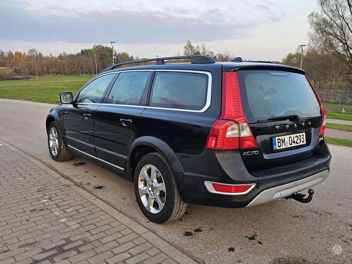 Volvo XC70, 2.0 l., Универсал