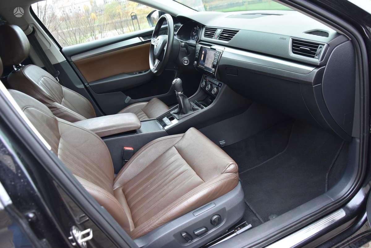 Skoda Superb, 1.6 l., Универсал