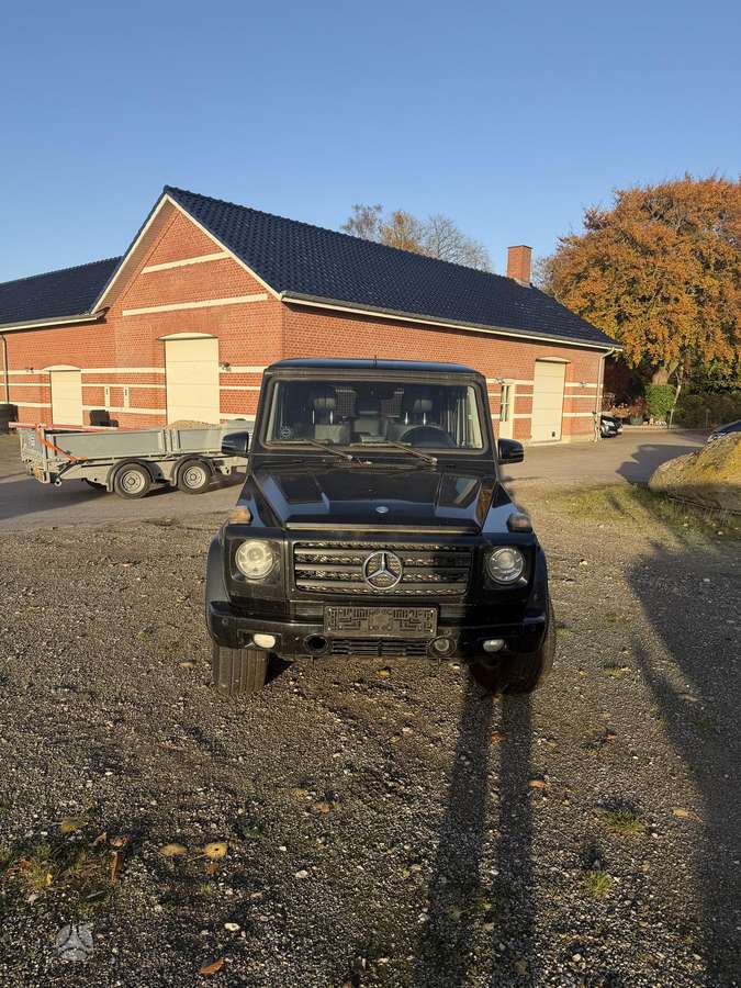 Mercedes-Benz G350