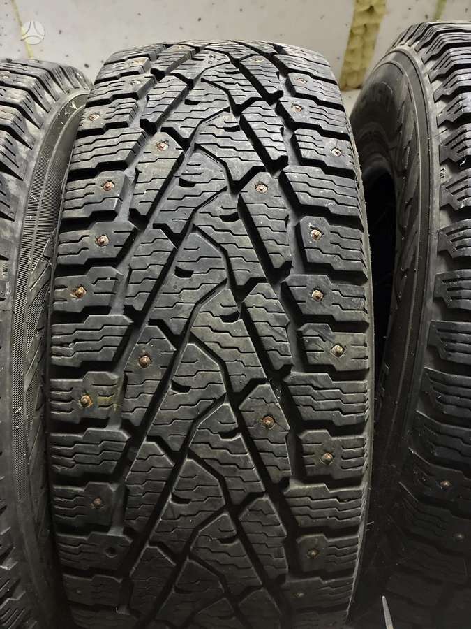 Dunlop, зимние 215/70 R15