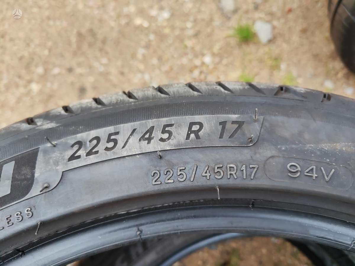 Michelin, летние 225/45 R17
