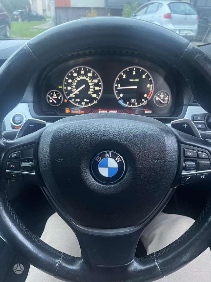 BMW 520, 2.0 l., wagon