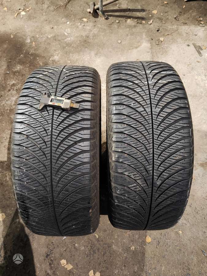 Goodyear, всесезонные 235/55 R17