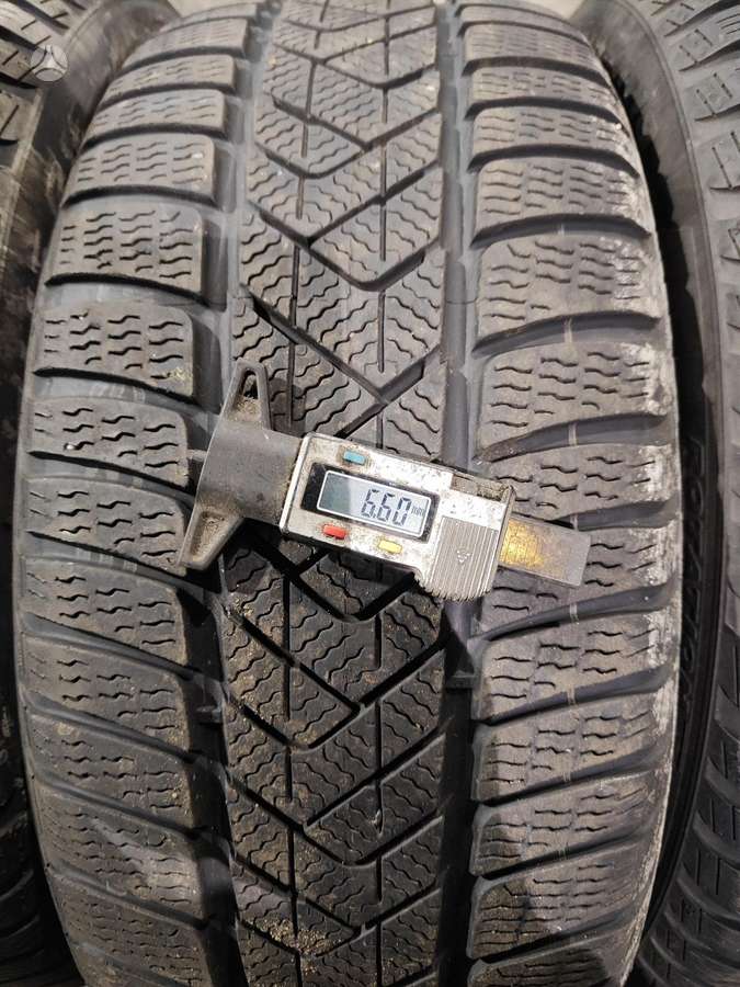 Pirelli, зимние 225/45 R18