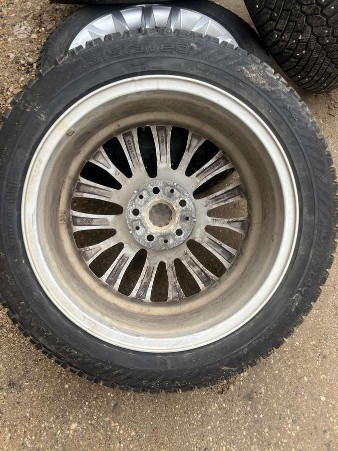 BMW, lengvojo lydinio, R18