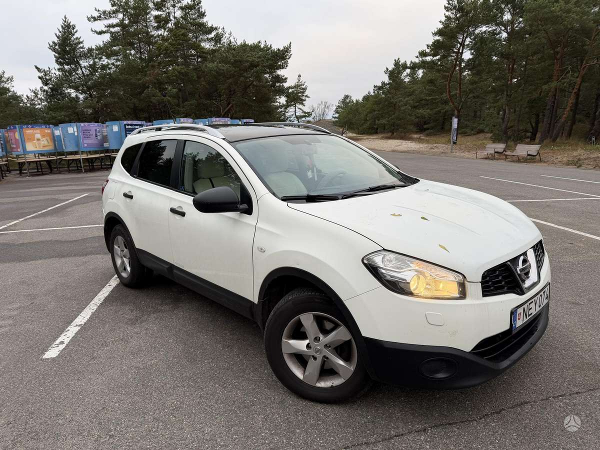 Nissan Qashqai+2