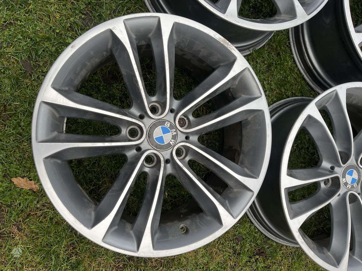 BMW, lengvojo lydinio, R18