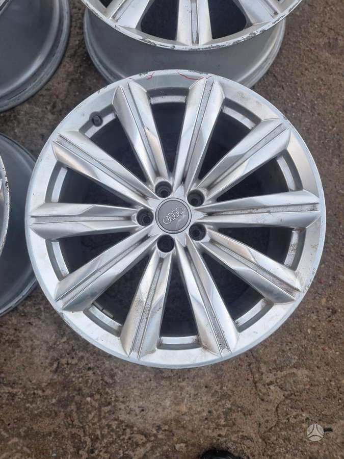 Audi, light alloy, R20