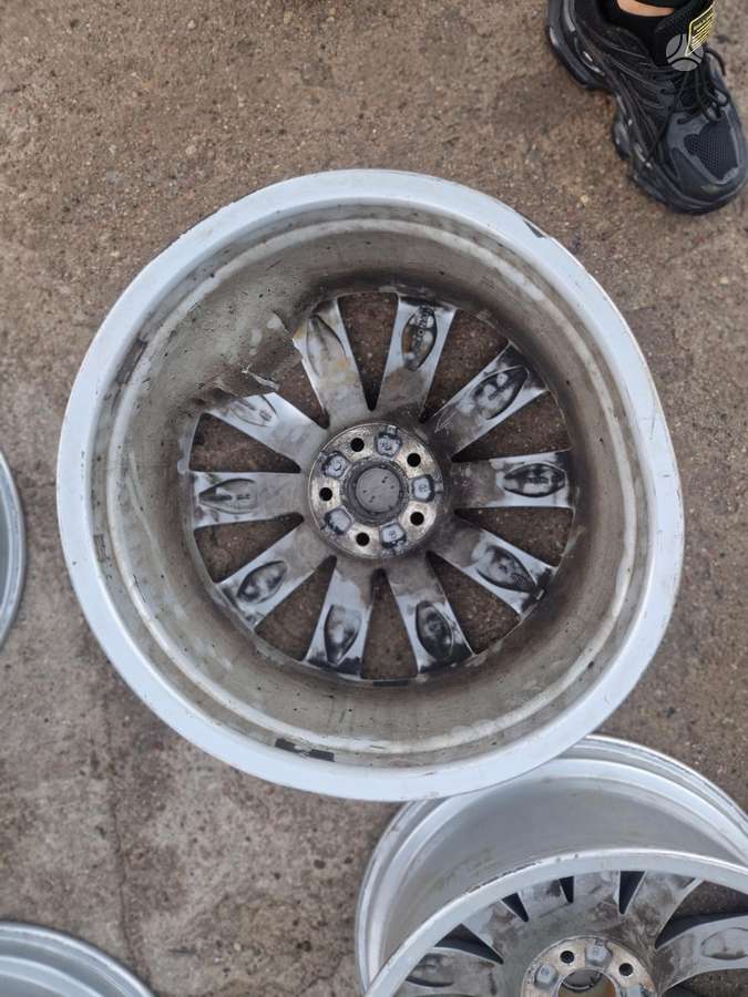 Audi, light alloy, R20