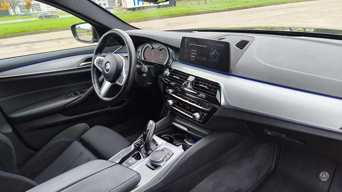BMW 520, 2.0 l., wagon