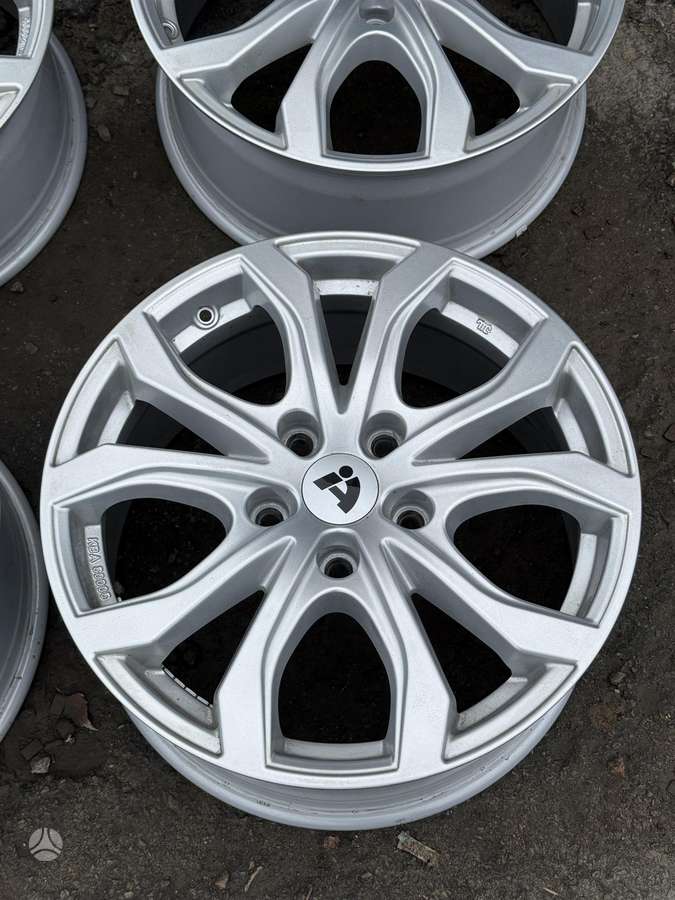 Chrysler, light alloy, R18