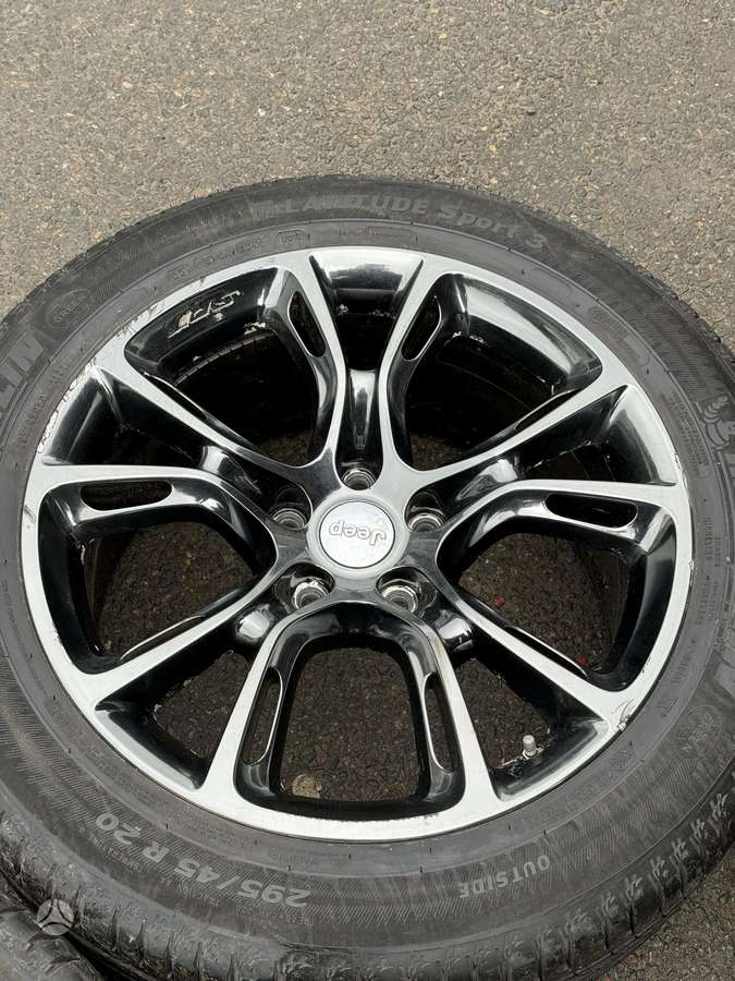 Jeep, lengvojo lydinio, R20