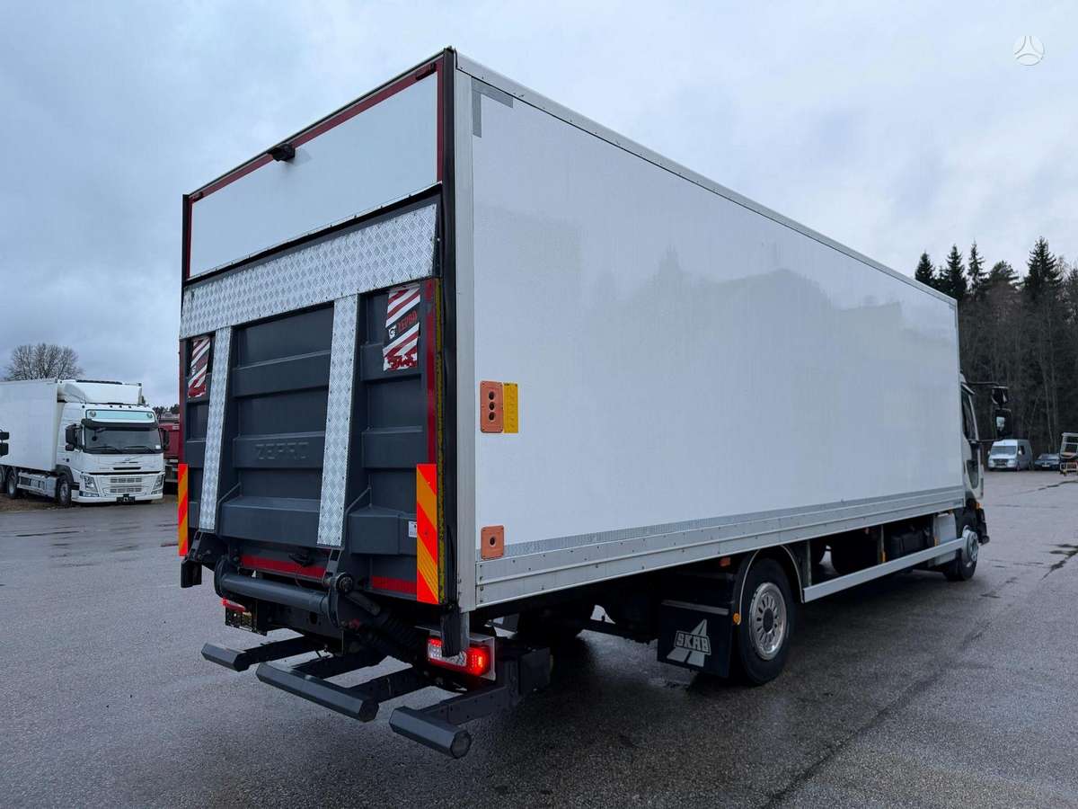 Volvo FL240, box trucks / box vans