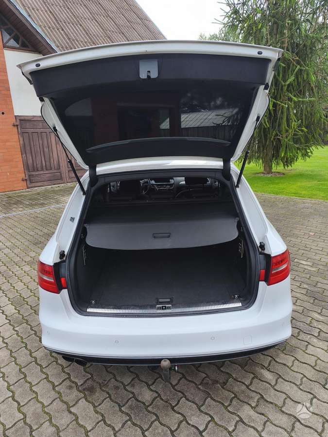 Audi A4, 2.0 l., Универсал