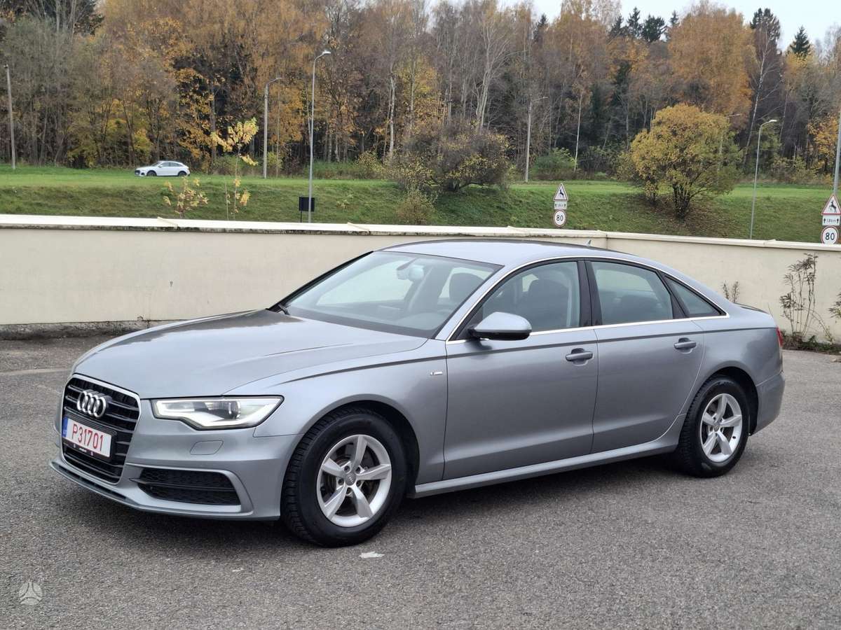 Audi A6, 2.0 l., Седан