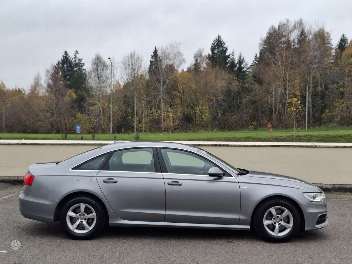 Audi A6, 2.0 l., Седан