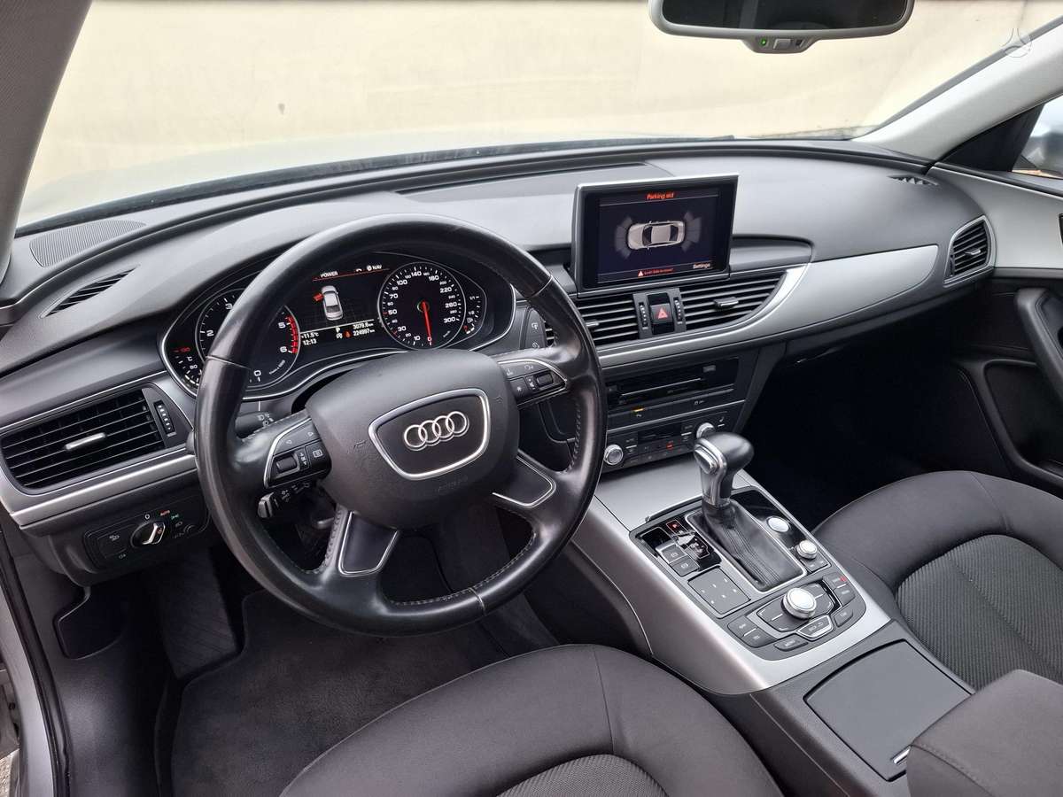 Audi A6, 2.0 l., Седан