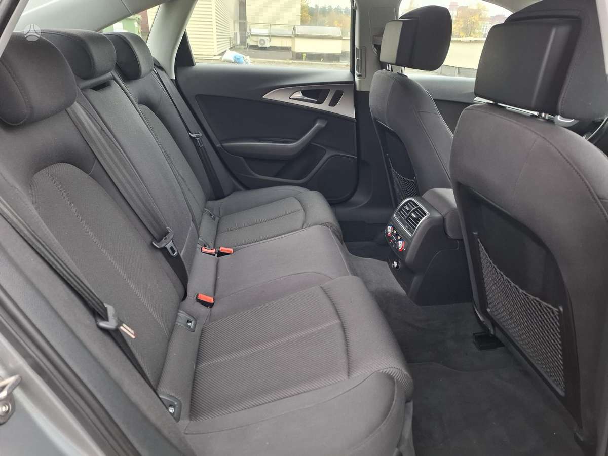 Audi A6, 2.0 l., Седан