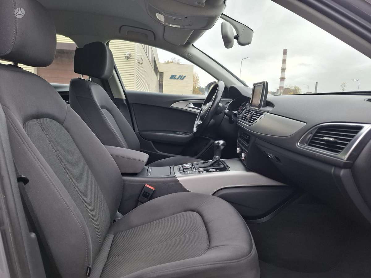 Audi A6, 2.0 l., Седан