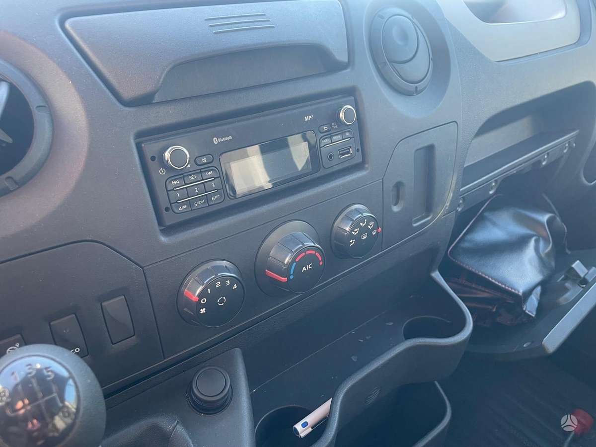 Renault Master, Коммерческий
