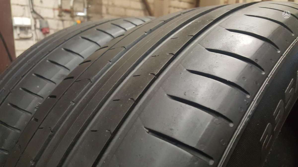 Pirelli PZERO, летние 235/50 R19