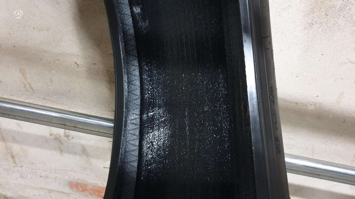 Goodyear EfficientGripPerformance, летние 215/50 R19