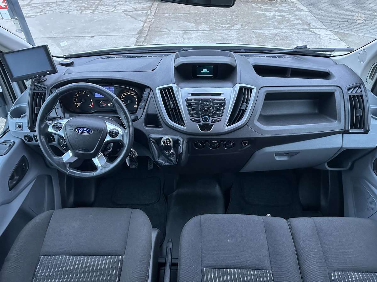 Ford Transit, пассажирский микроавтобус
