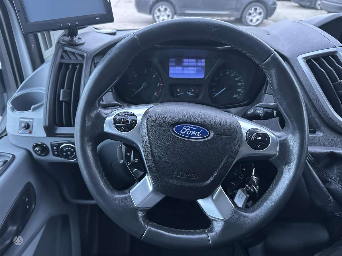 Ford Transit, пассажирский микроавтобус