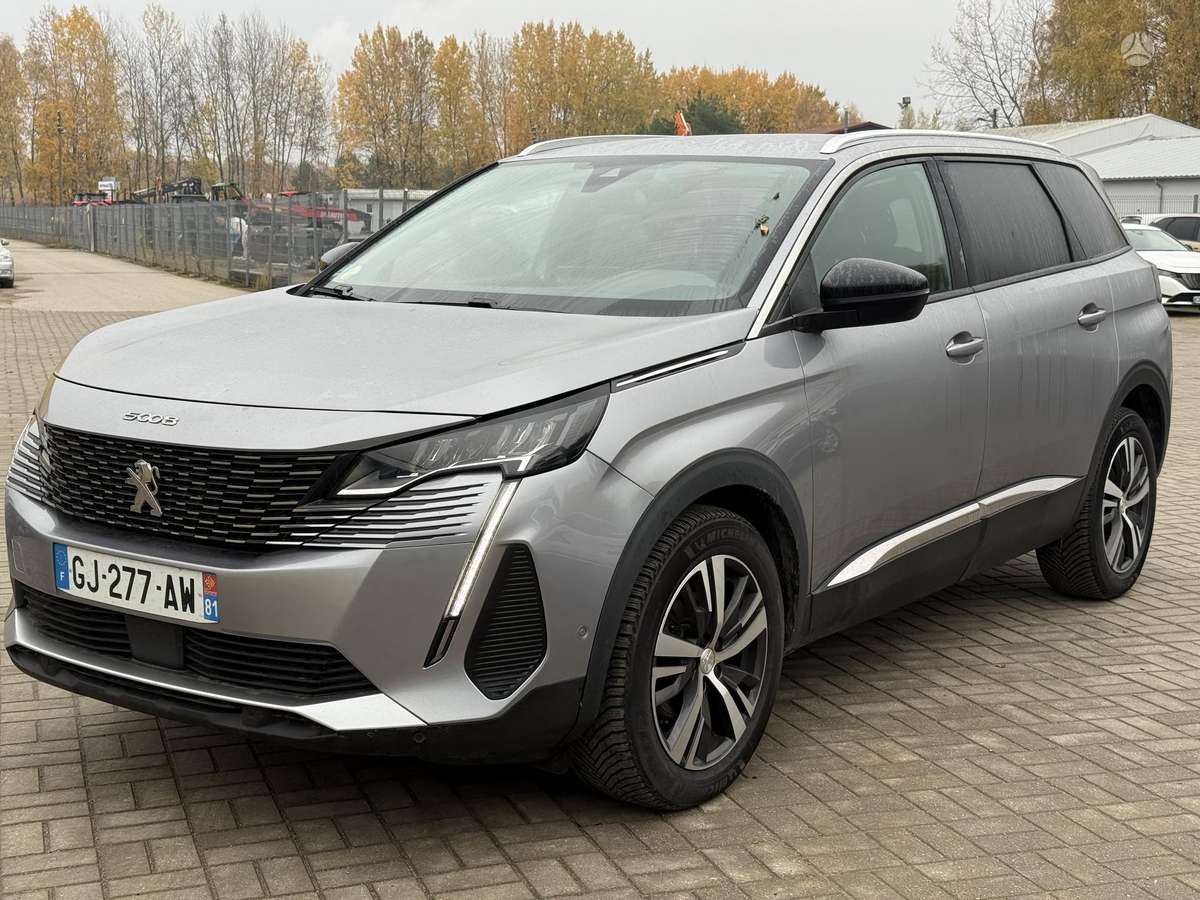 Peugeot 5008