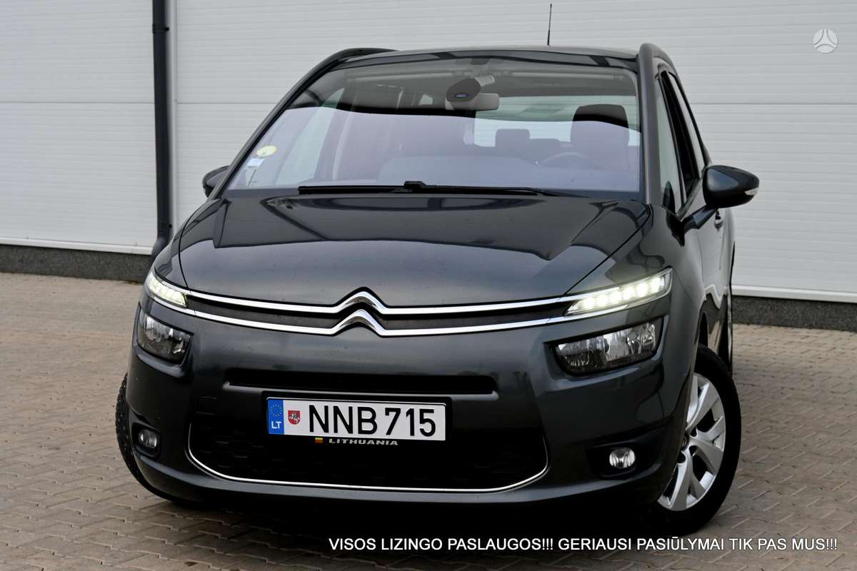 Citroen C4 2015 — rear view