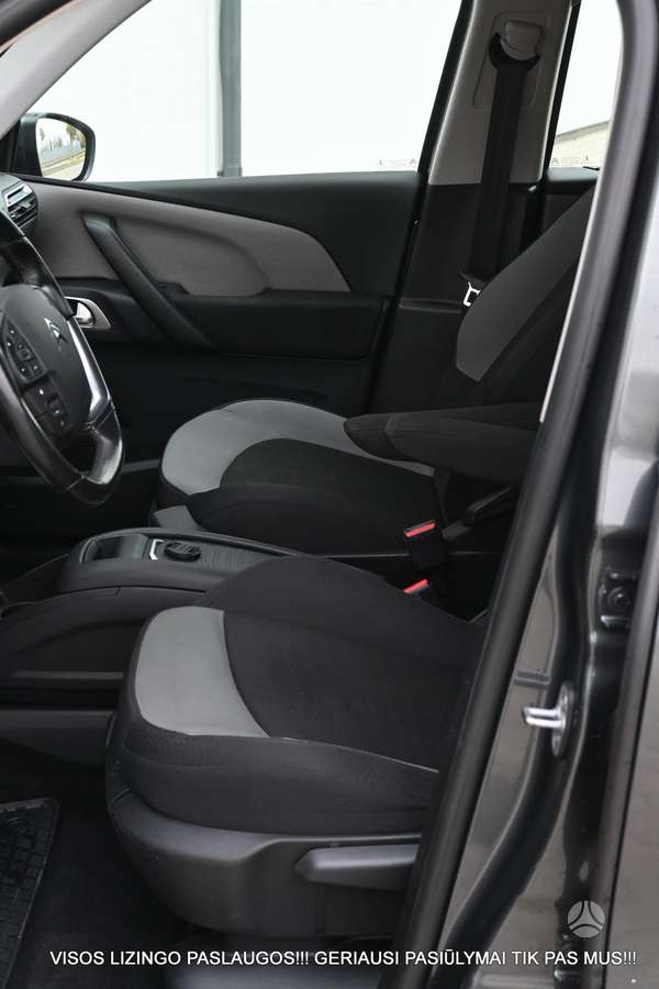 Citroen C4 2015 — photo 18