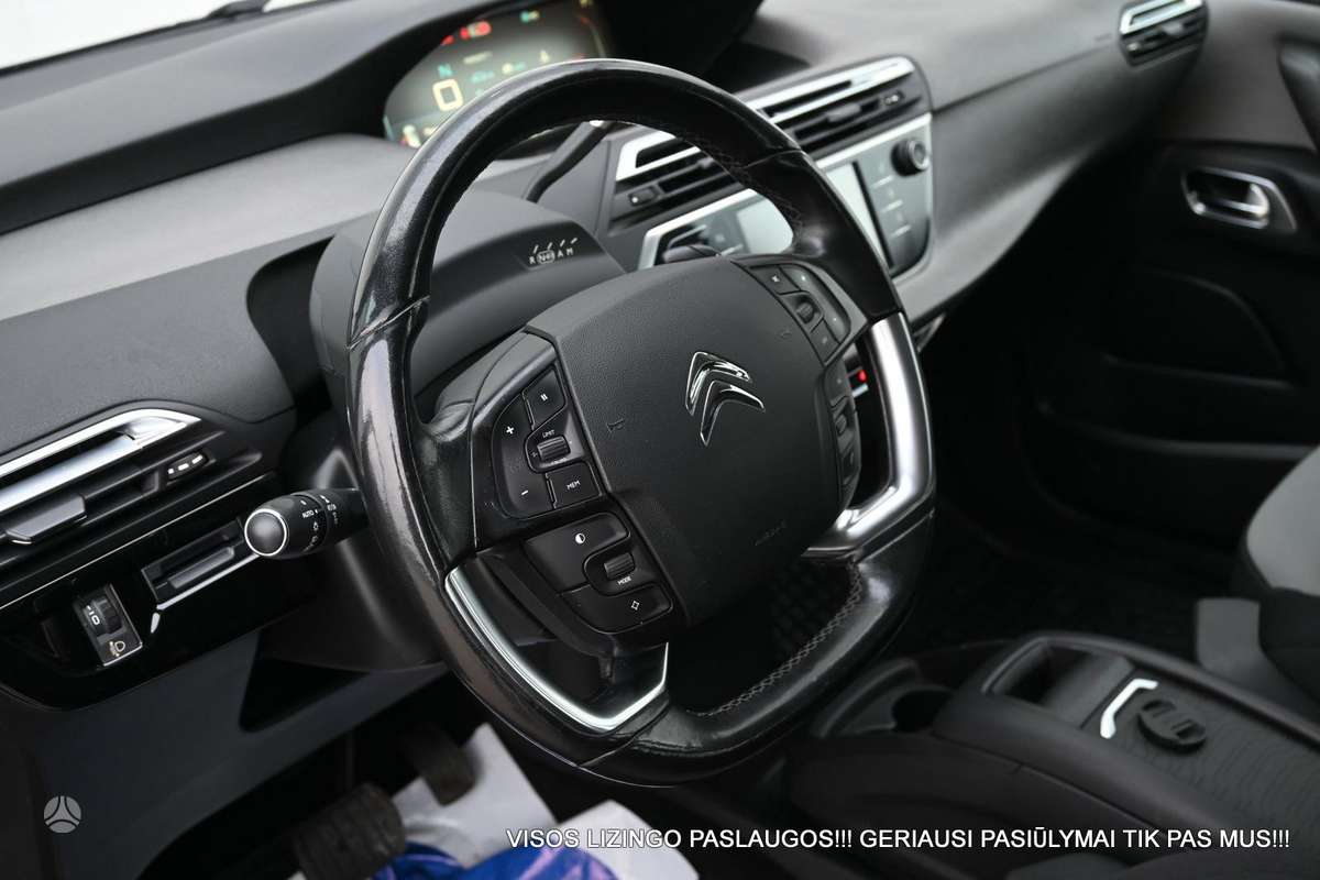 Citroen C4 2015 — photo 21