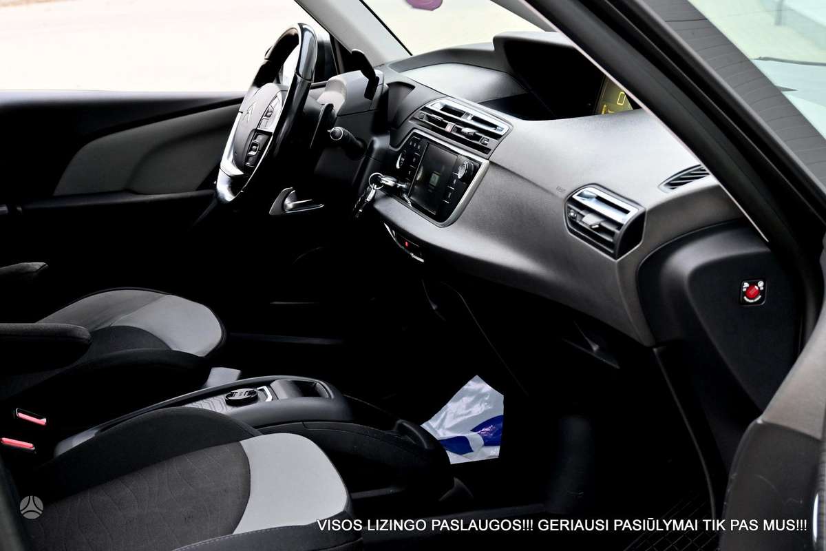 Citroen C4 2015 — photo 24