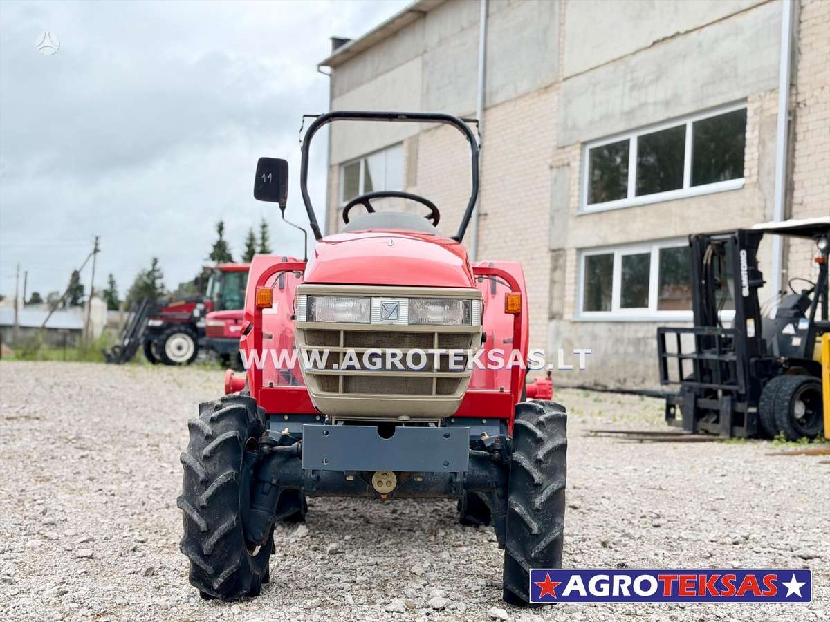 Yanmar AF-24, traktoriai