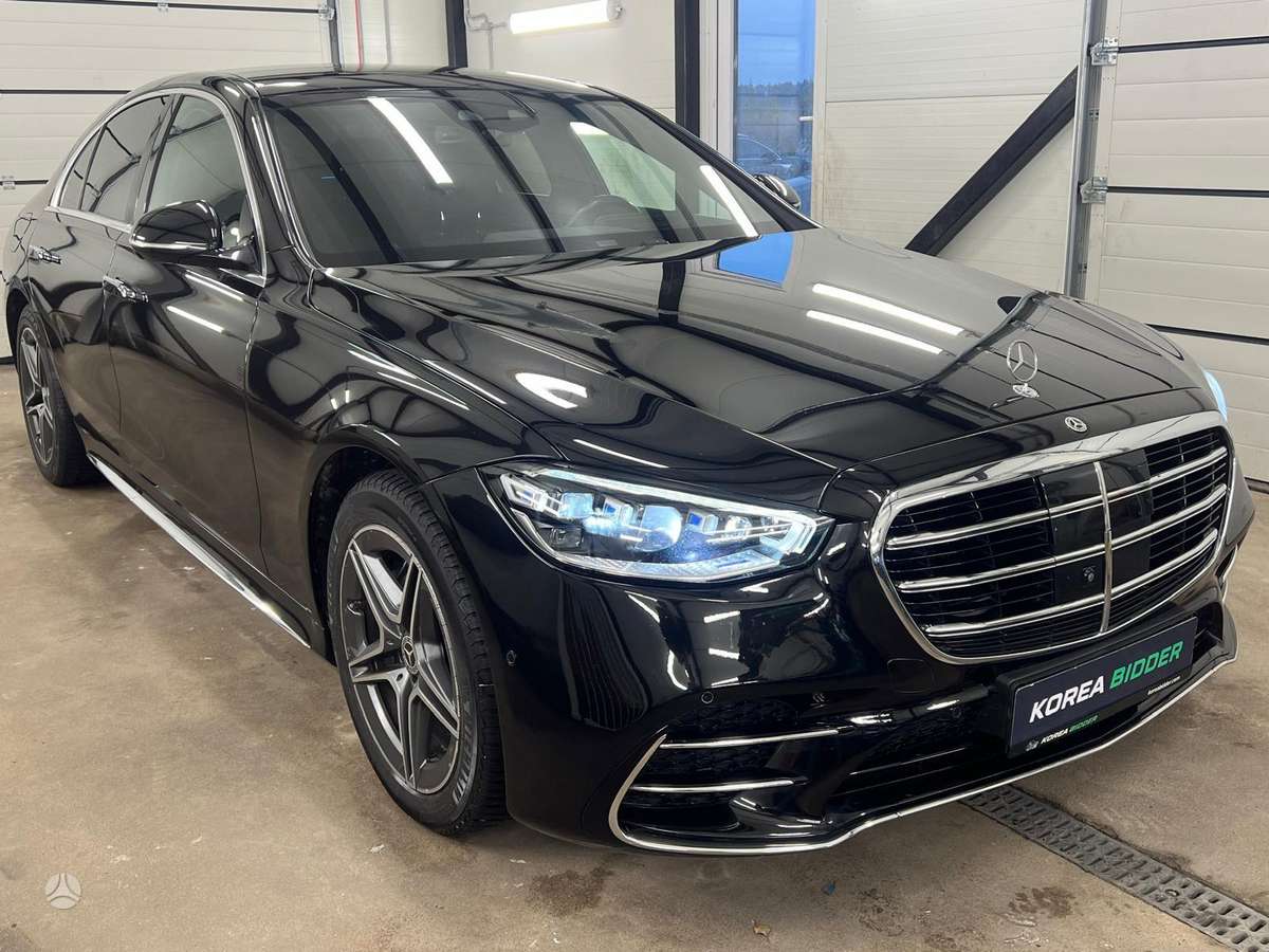 Mercedes-Benz S400