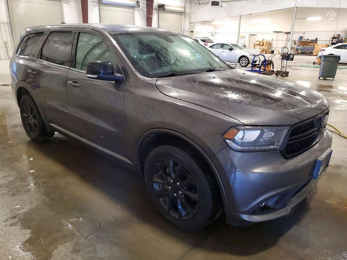 Dodge Durango Spalva pau
