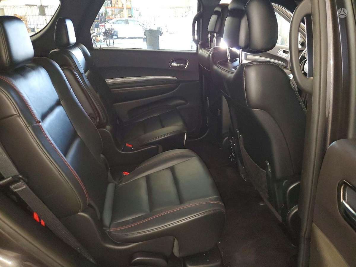 Dodge Durango Spalva pau