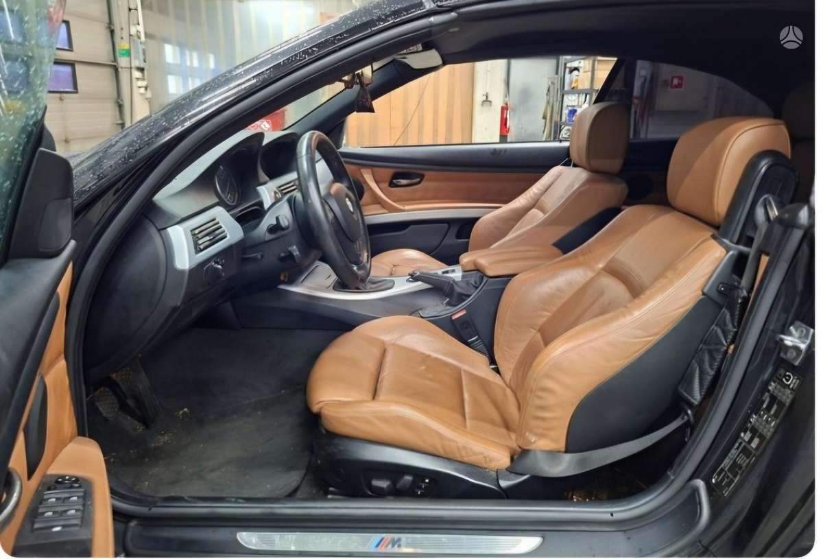 BMW 320, 2.0 l., Кабриолет