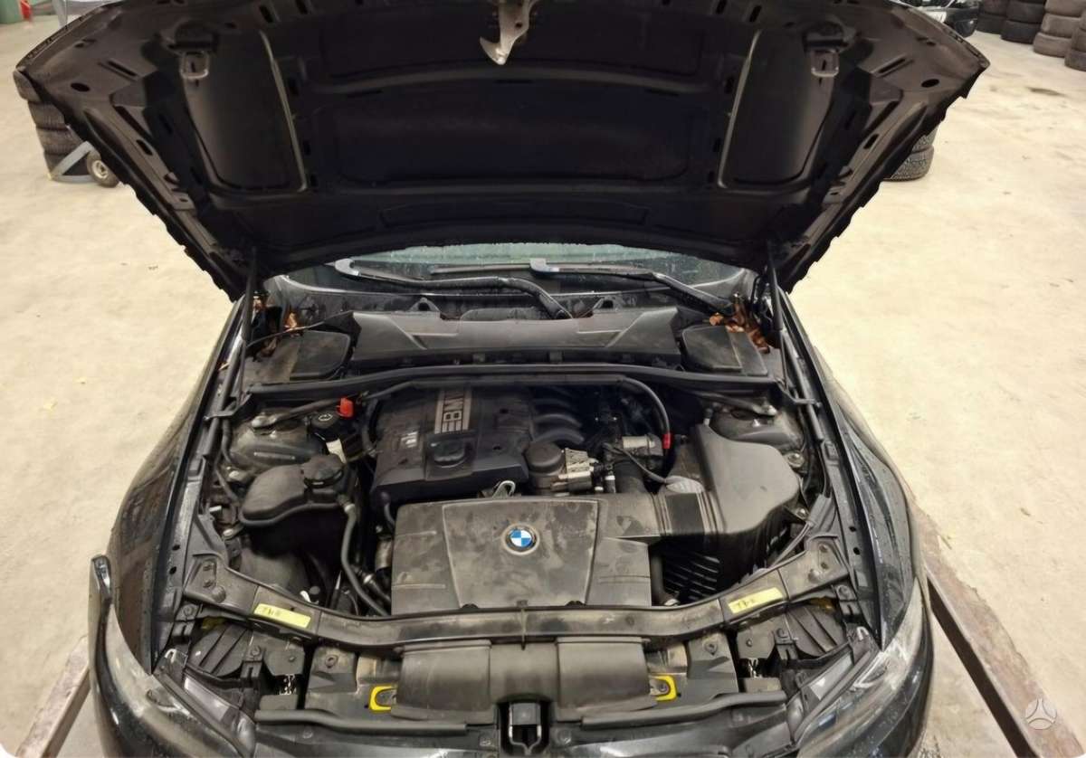 BMW 320, 2.0 l., Кабриолет