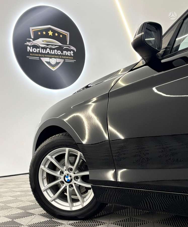 BMW 120, 2.0 l., Хэтчбек