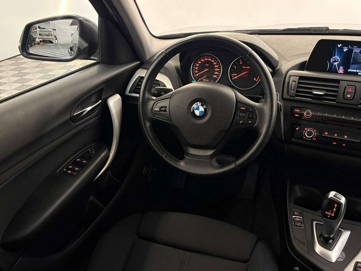 BMW 120, 2.0 l., Хэтчбек