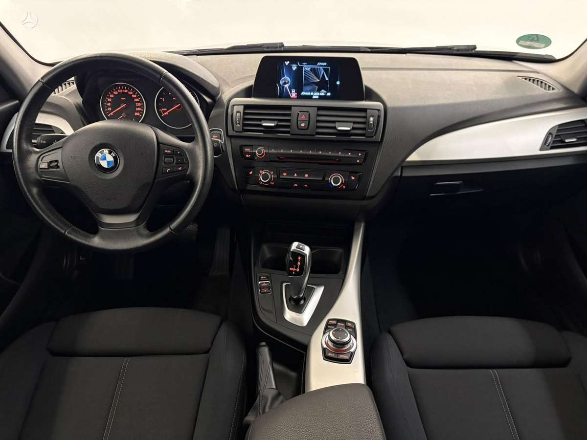 BMW 120, 2.0 l., Хэтчбек