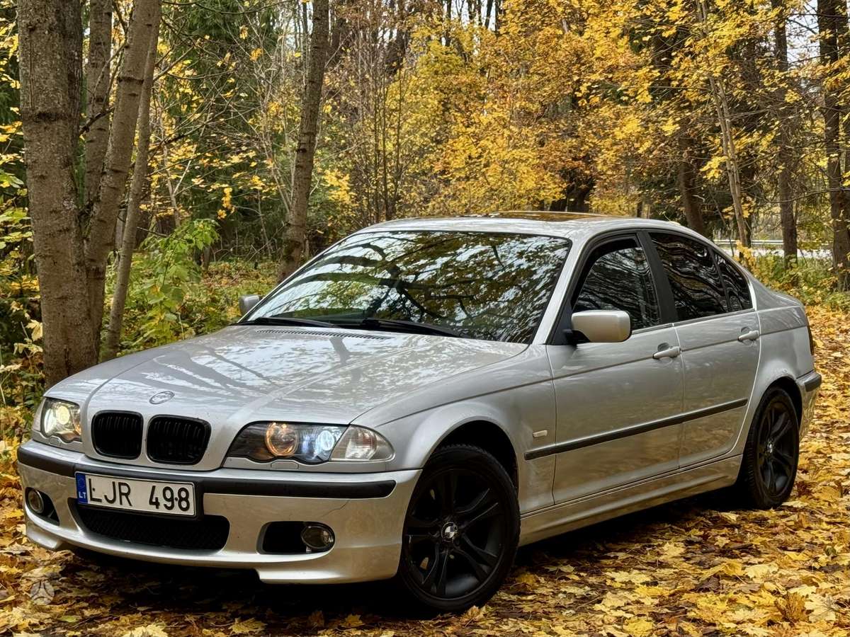 BMW 325